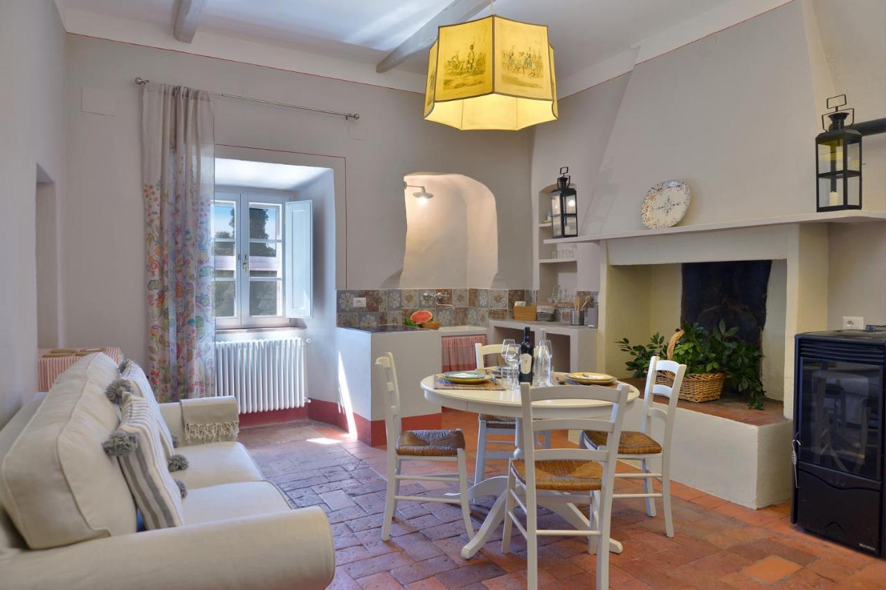 Apartamento Castello Ginori Di Querceto Querceto  Exterior foto